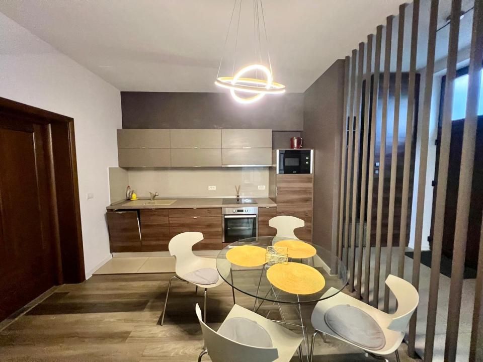 Apartament 3 camere, decomandat, 77 mp utili , parter - Zona Lipovei – fotografia 6 din 12