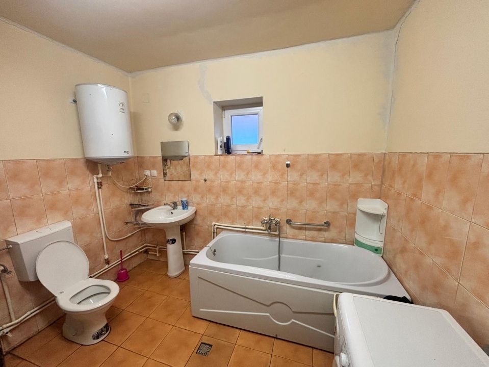 Casă de vânzare în comuna Nușeni, la 15 km de Beclean – fotografia 4 din 12