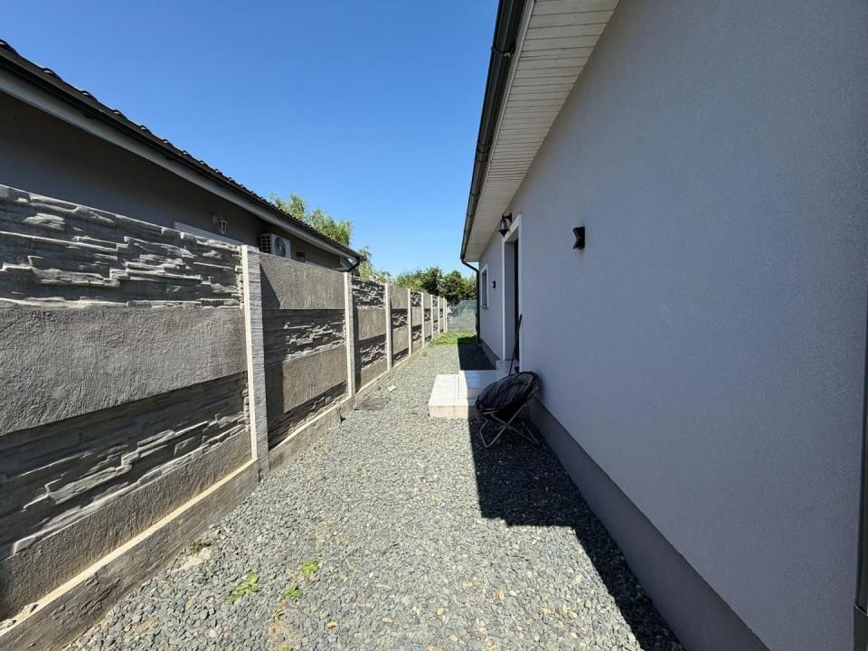 Comision 0 Cumparator | Duplex | Toate utilitatile | Asfalt | Mobilat si utilat – fotografia 18 din 18