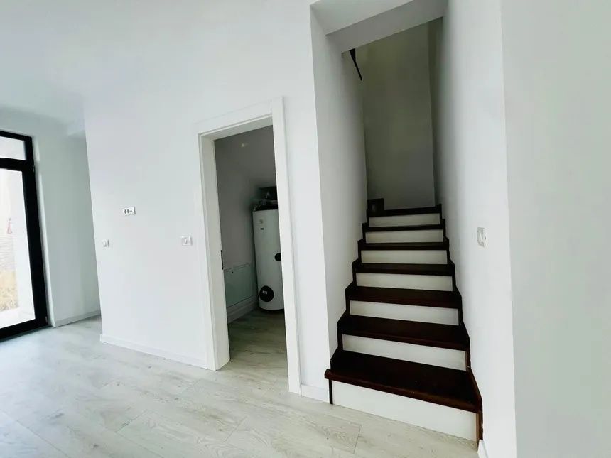 Duplex cu 5 camere - zona Mehala -Timisoara – fotografia 1 din 11