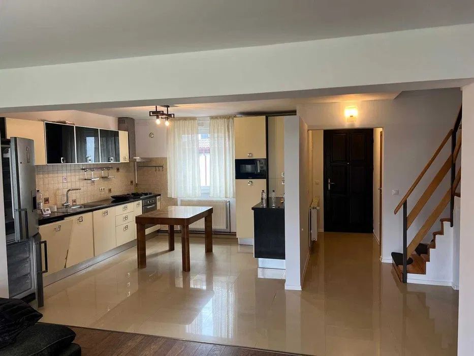 Duplex de vanzare de 112mp , terasa 35 mp , teren 264mp zona Floresti Somesului – fotografia 1 din 8