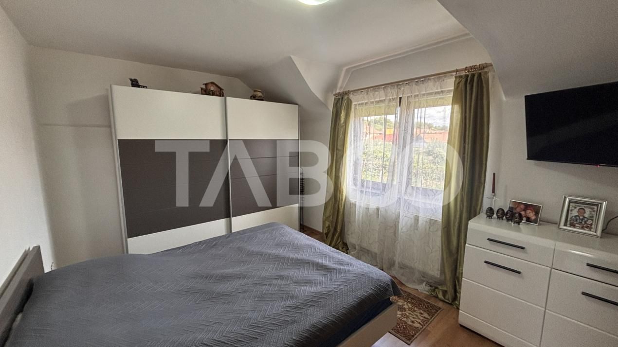 Casa 3 camere decomandate 90mp utili +teren 151 mp in Sura Mare – fotografia 23 din 24
