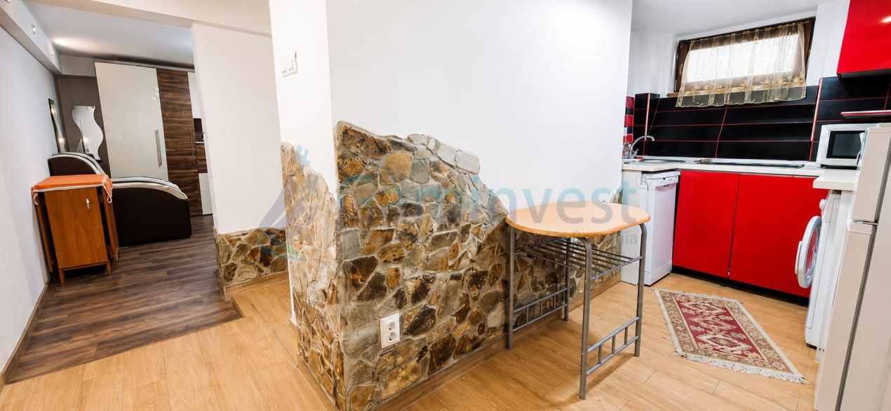 Apartament central cu o camera de vanzare in Oradea, Zona Parcului Petőfi Sándor – fotografia 2 din 7