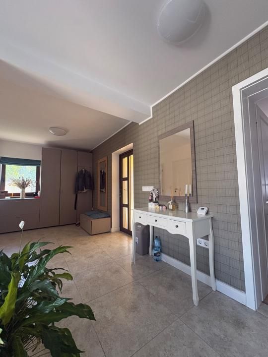 Casa de vanzare 166mp teren de 750 mp zona Baciu – fotografia 3 din 14