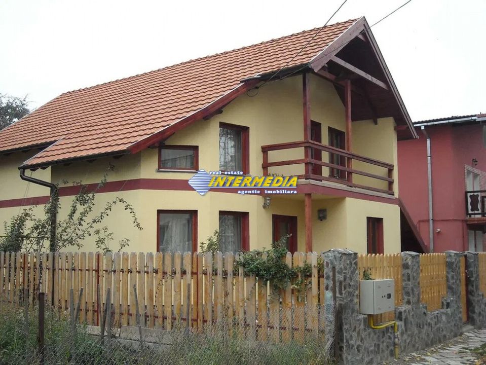 Casa Noua de vanzare in zona Cetate, Alba Iulia – fotografia 1 din 8