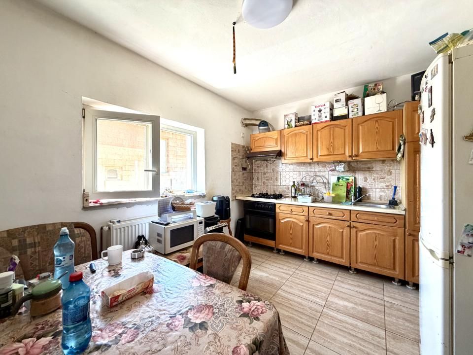 Casa individuala, 6 camere, 190 mp utili, 650 mp teren - Sanandrei – fotografia 4 din 10