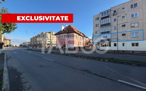 Apartament 70 mp semidecomandat 3 camere balcon 6 mp Bulevardul Unirii