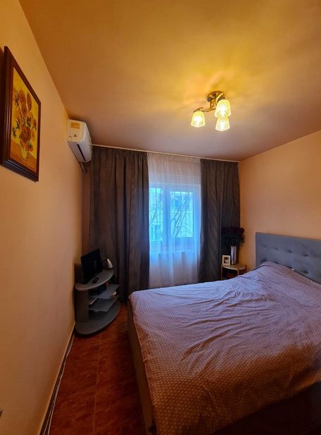 Apartament 3 camere decomandat  zonă Casa de Cultura – fotografia 4 din 8