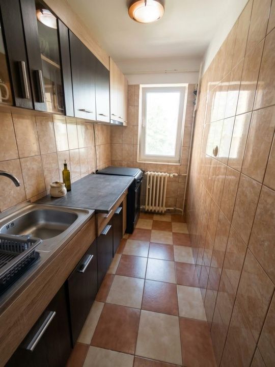 Apartament 2 camere de vânzare în Tomis Nord, Constanța – mobilat și utilat – fotografia 1 din 5