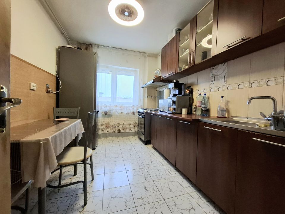 4 CAMERE | Teiul Doamnei | 80MP | Parcare | Centrală Bloc – fotografia 8 din 12