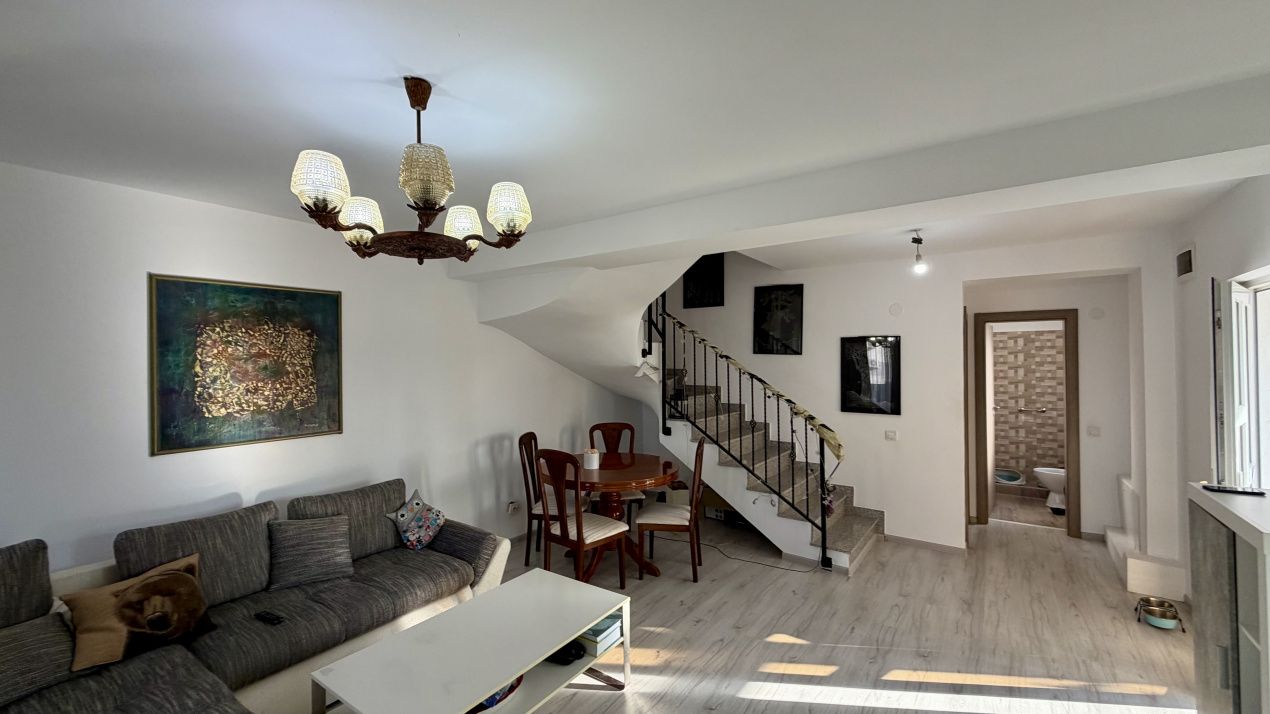 Casa de vânzare în Tunari – 3 dormitoare, curte proprie și 2 locuri de parcare – fotografia 4 din 18