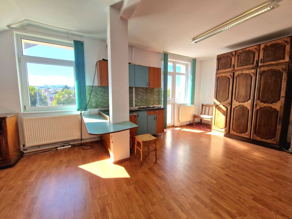 3 camere de inchiriat in Gheorgheni – fotografia 7 din 14