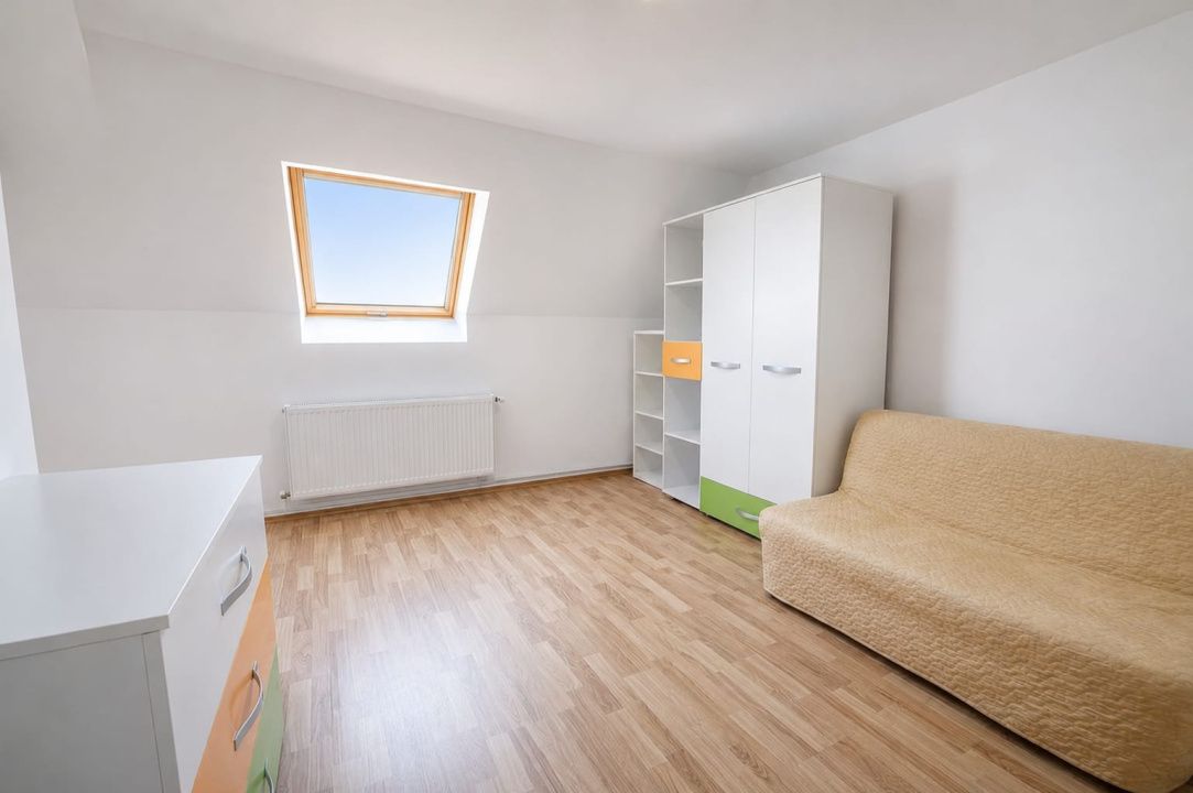 Casa triplex 3 camere, 131 mp, pod, terasă și garaj Turnisor Sibiu – fotografia 6 din 10