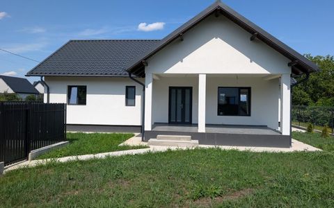 Casa deosebita 2026 Hemeius 3 dormitoare, 2 bai
