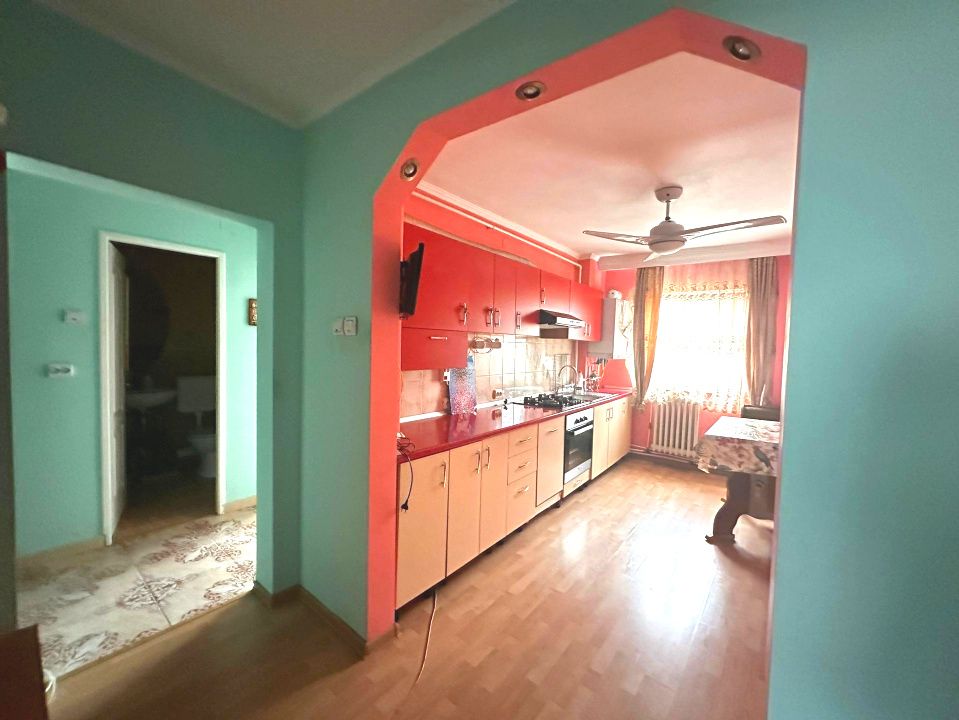 Vanzare Apartament 4 camere Deco CETATE Mercur 2 bai 90 mp cu balcon si pod – fotografia 2 din 19