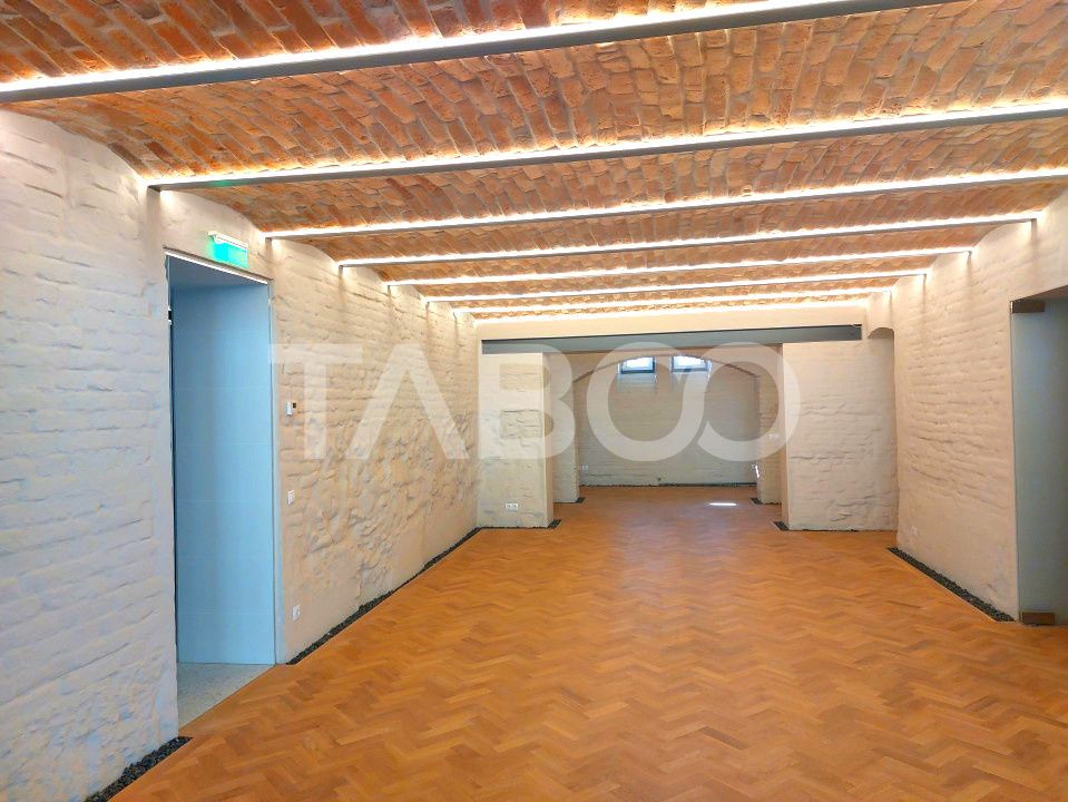 Casa istorica restaurata modernizata in totalitate zona Centrala Sibiu – fotografia 35 din 60