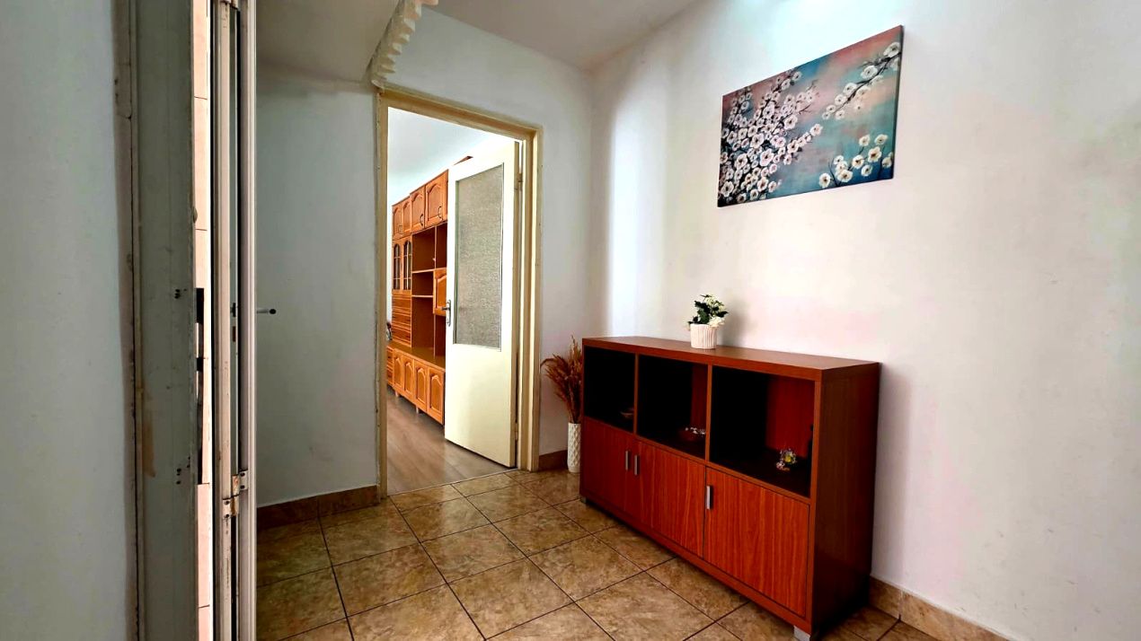 EXERCITIU/BANAT Apartament 2 camere | parcare | etajul 1 din 4 | Pret negociabil – fotografia 8 din 10