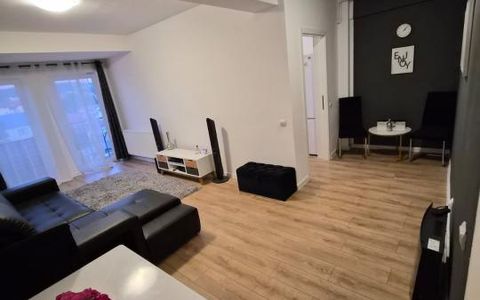 Apartament o camera, 44 mp, parcare, zona Mega Image, Floresti!