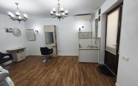 Apartament 3 camere versatil 🏡 | Parcare inclusă 🚗