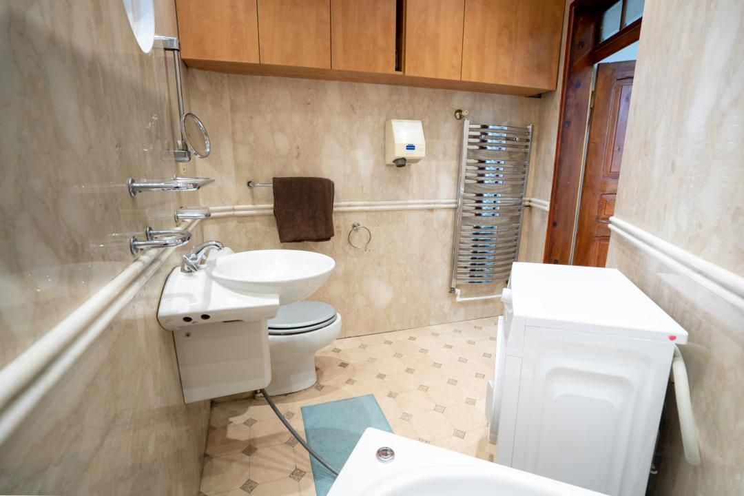 6-Room Apartment 🕰️ Cismigiu Garden 🕰️ Private Heating System 🕰️ Parking – fotografia 33 din 43