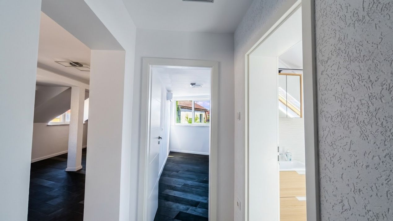 Spatiu birou/ Apartament de inchiriat in zona Garii – fotografia 8 din 12