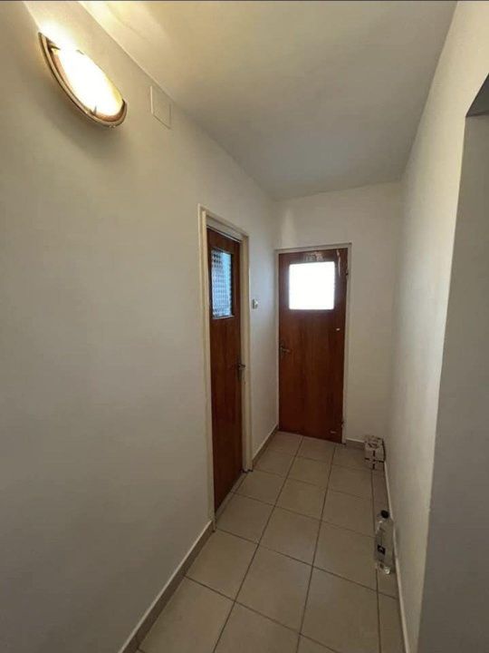 Apartament 2  camere - 4 minute metrou 1 Decembrie 1918 – fotografia 5 din 8