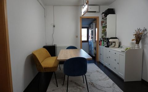 Apartament 2 camere, decomandat, mobilat, zona Bucovina