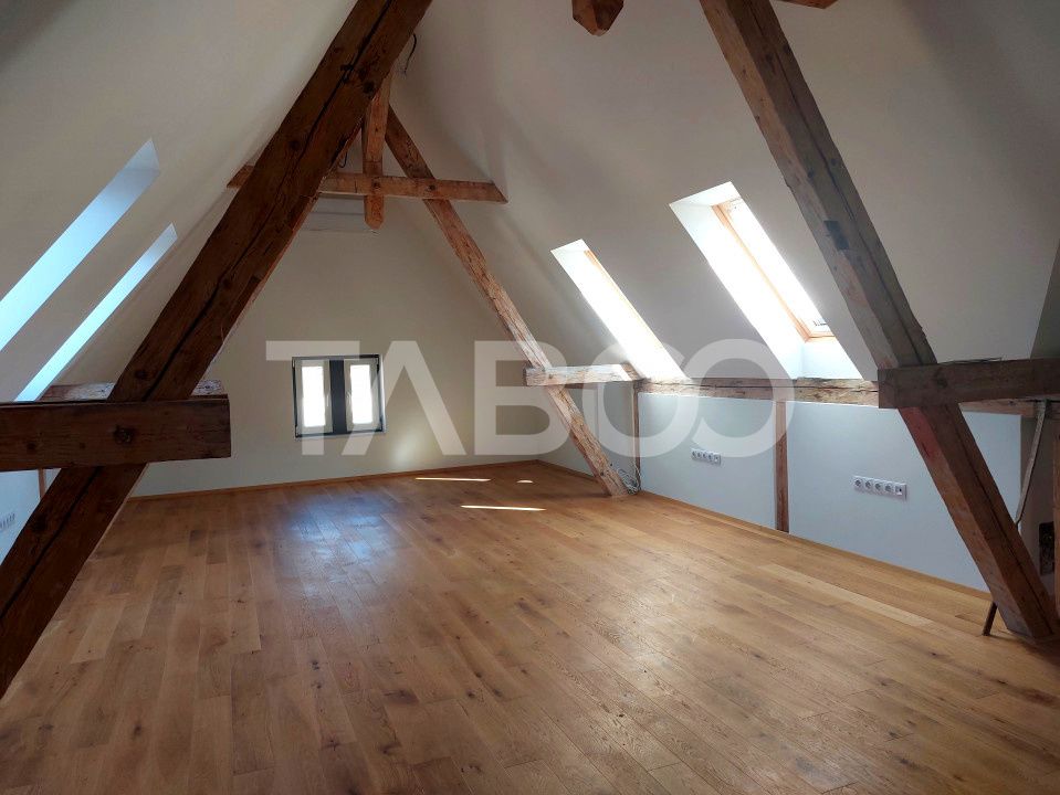 Casa istorica restaurata modernizata in totalitate zona Centrala Sibiu – fotografia 46 din 60
