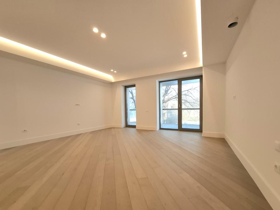 3 Camere | 103 MP | Terasă 13 MP | Cortina 126 | Erou Iancu Nicolae – fotografia 4 din 10