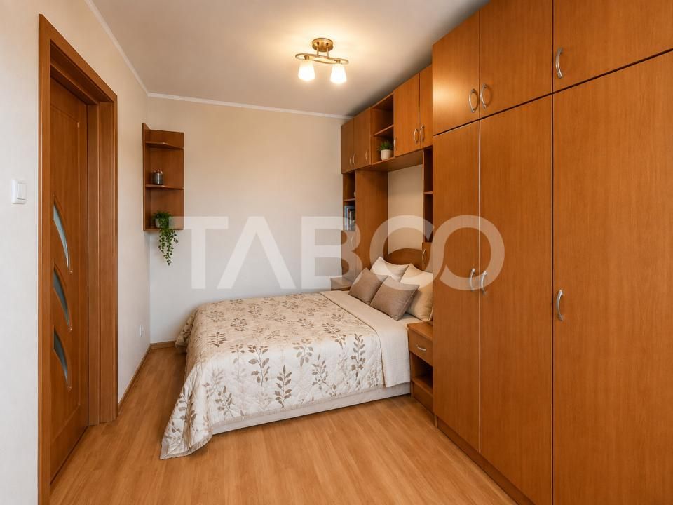 Apartament de vanzare cu 2 camere balcon  pivnita Vasile Aaron – fotografia 4 din 17