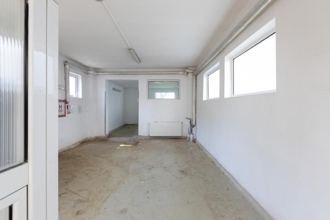 Proprietate de vânzare pentru investiție–teren 3874mp+construcții 989mp, Bacău – fotografia 28 din 47