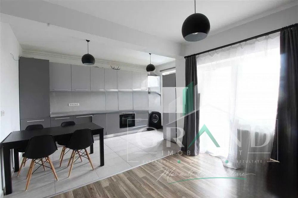 Apartament 3 camere, VIVO – fotografia 2 din 6