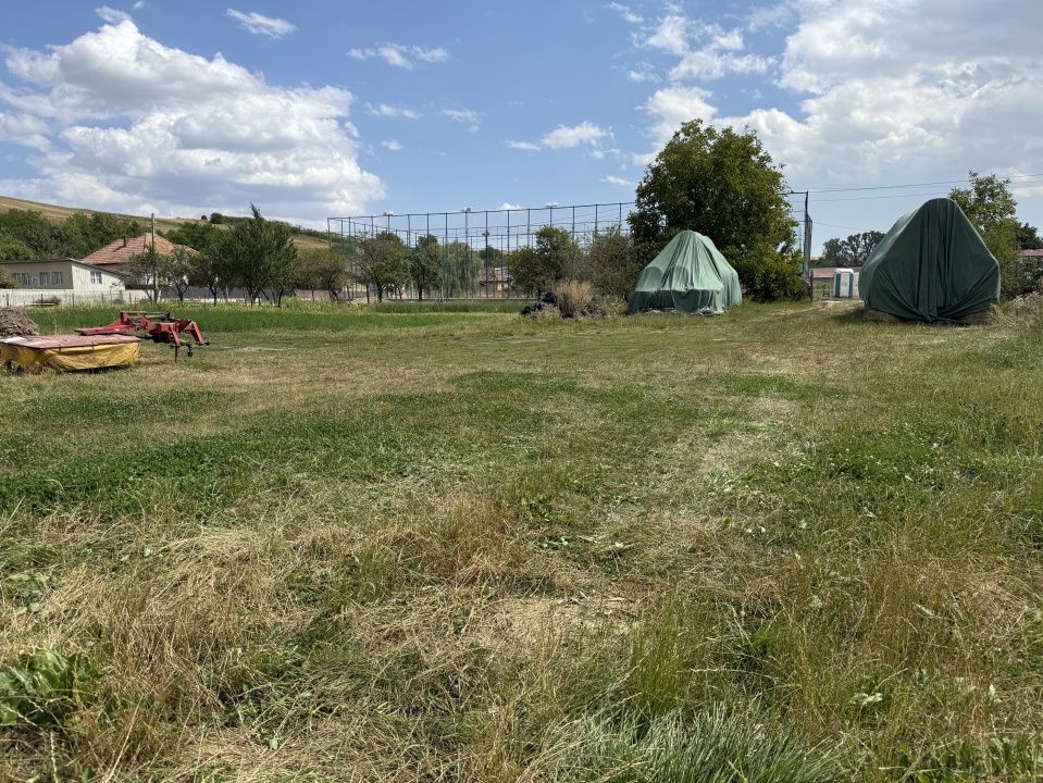 Teren intravilan de vânzare 1.483 mp în centrul satului Pata Cluj – fotografia 3 din 6