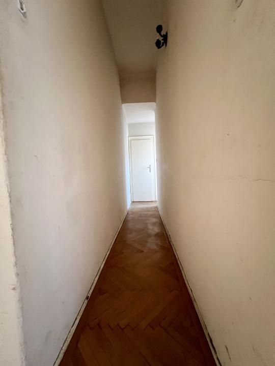 Apartament 4 camere, circular, 126 mp utili, etaj 1 - Zona Balcescu – fotografia 12 din 12