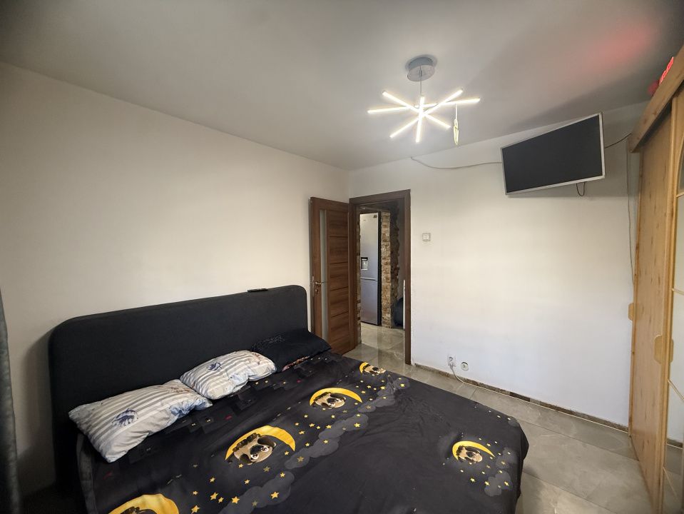 Apartament 2 camere decomandat, 52.96 mp, cartier Rovine, zona Bacriz – fotografia 3 din 10
