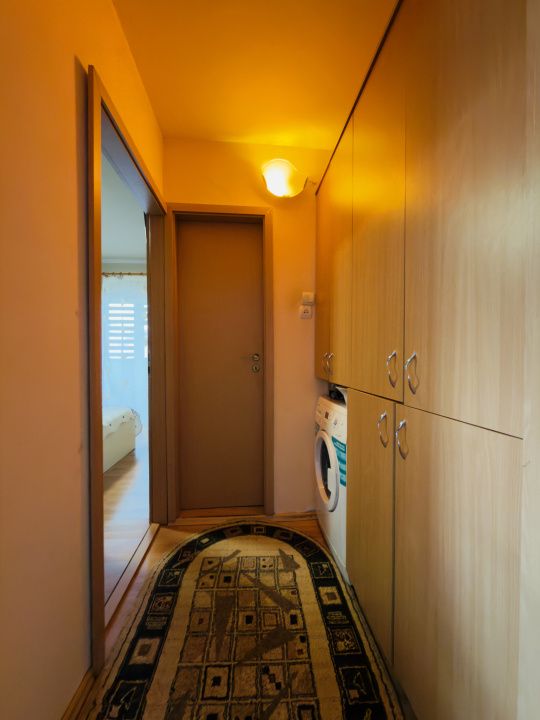 Apartament 3 camere, semidecomandat, 56mp - zona Sagului – fotografia 12 din 13