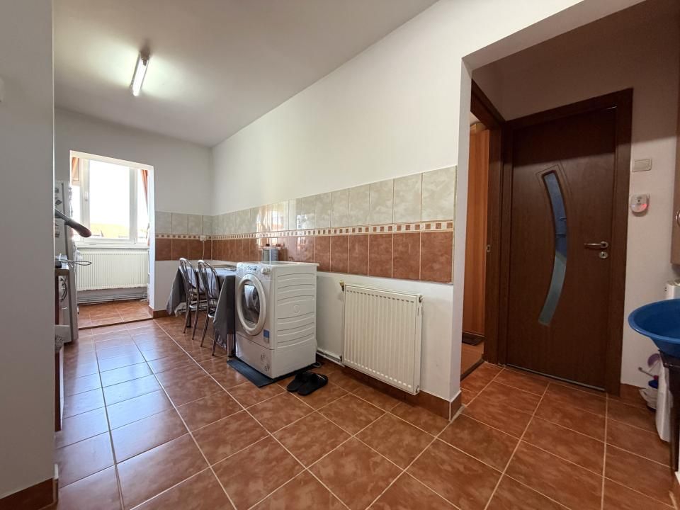 Apartament cu 2 camere,decomandat,47 mp utili,acoperis tigla- Aradului – fotografia 11 din 13