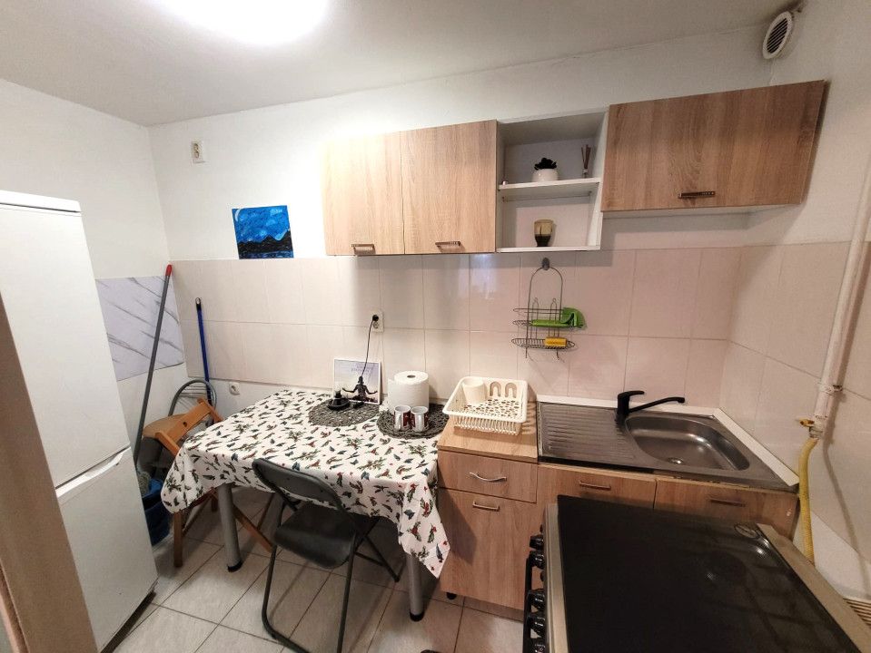 Apartament la prima inchiriere in zona ultracentrala cu parcare – fotografia 3 din 9