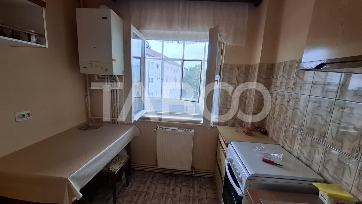 Apartament 2 camere decomandat 43 mp zona Calea Dumbravii Siretului – fotografia 7 din 11