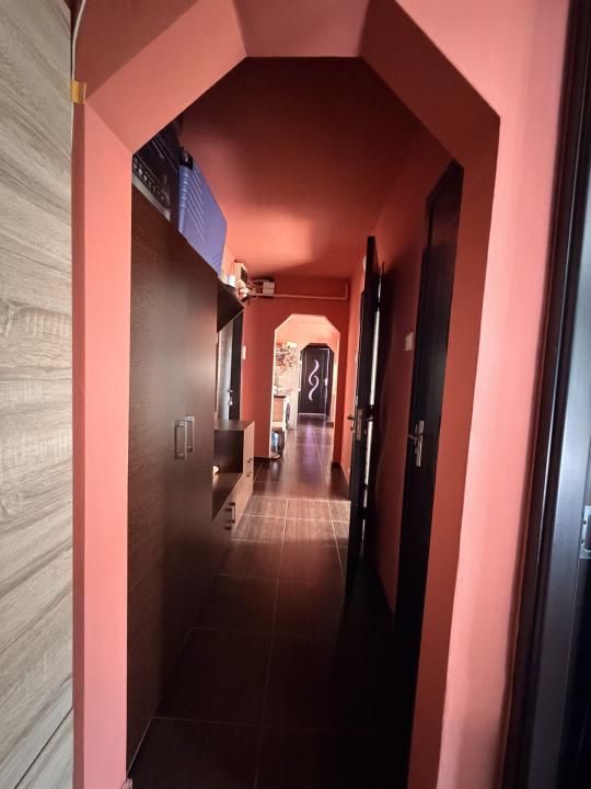 Apartament 4 camere, decomandat, 70 mp utili, boxa, etaj 3 - Soarelui – fotografia 12 din 14