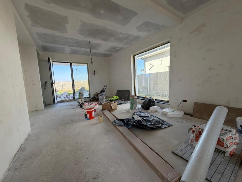Duplex in Sanandrei | Toate utilitatile | Asfalt | Curte generoasa | – fotografia 3 din 13