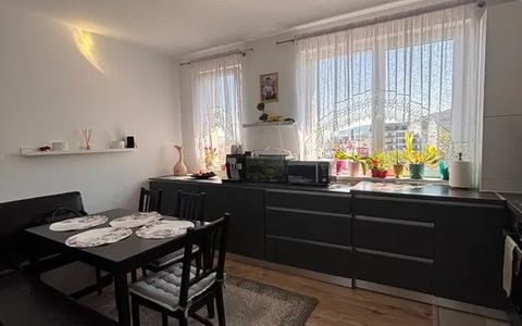 Apartament de vanzare 3 camere 58mp zona Floresti Teilor