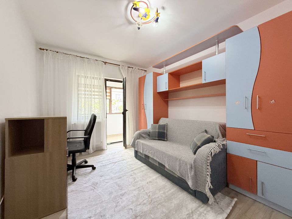 Apartament cu 3 camere de inchiriat in zona Faleza Nord – fotografia 7 din 12
