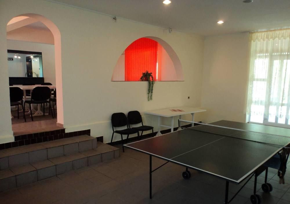 Pensiune 9 camere în Valea Mare Bratia, com. Balilești, jud. Argeș – fotografia 4 din 9