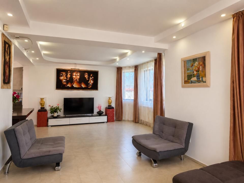 Vilă 6 camere Crevedia | 243 mp utili | Spațiu pentru întreaga familie – fotografia 12 din 18