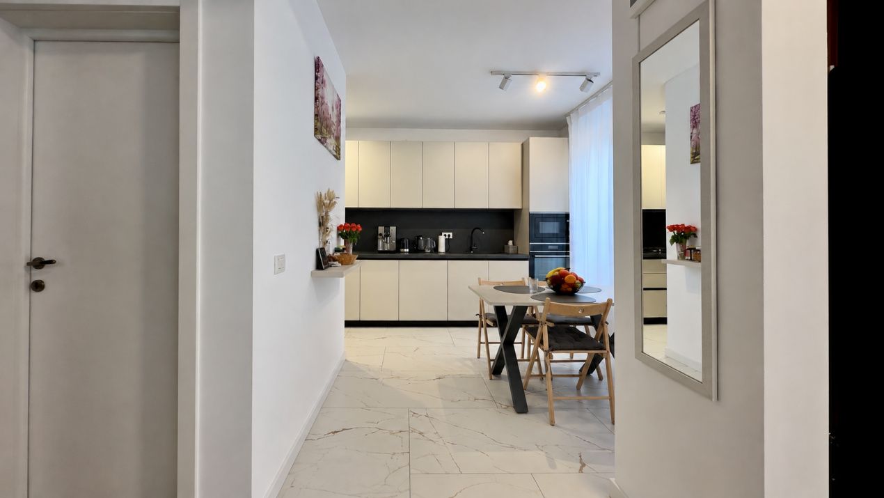 Duplex modern de vanzare in Mamaia Nord P+1 │ Loc de parcare │ Terasa spatioasa – fotografia 4 din 29