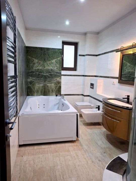 Vilă premium Unirii – Tineretului | Terasă 18 mp | Curte generoasă – fotografia 10 din 13