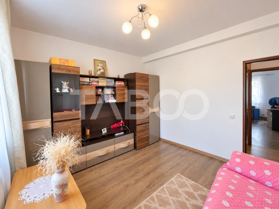 Apartament decomandat de vanzare 2 camere balcon Arhitectilor – fotografia 6 din 15