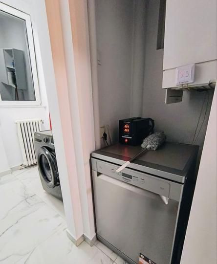 4 Camere de inchiriat | Ultracentral |Centrala Proprie | Mobilat – fotografia 8 din 8