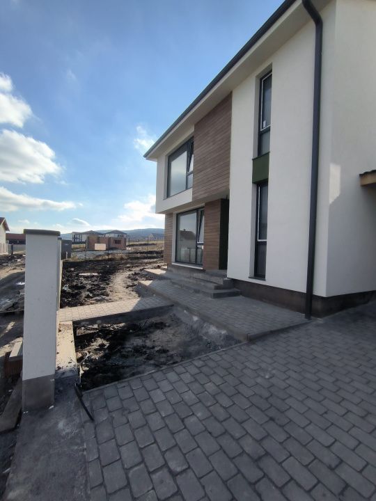 Duplex nou, 115 Mp, 3 dormitoare, Zona Centrala Chinteni – fotografia 6 din 15